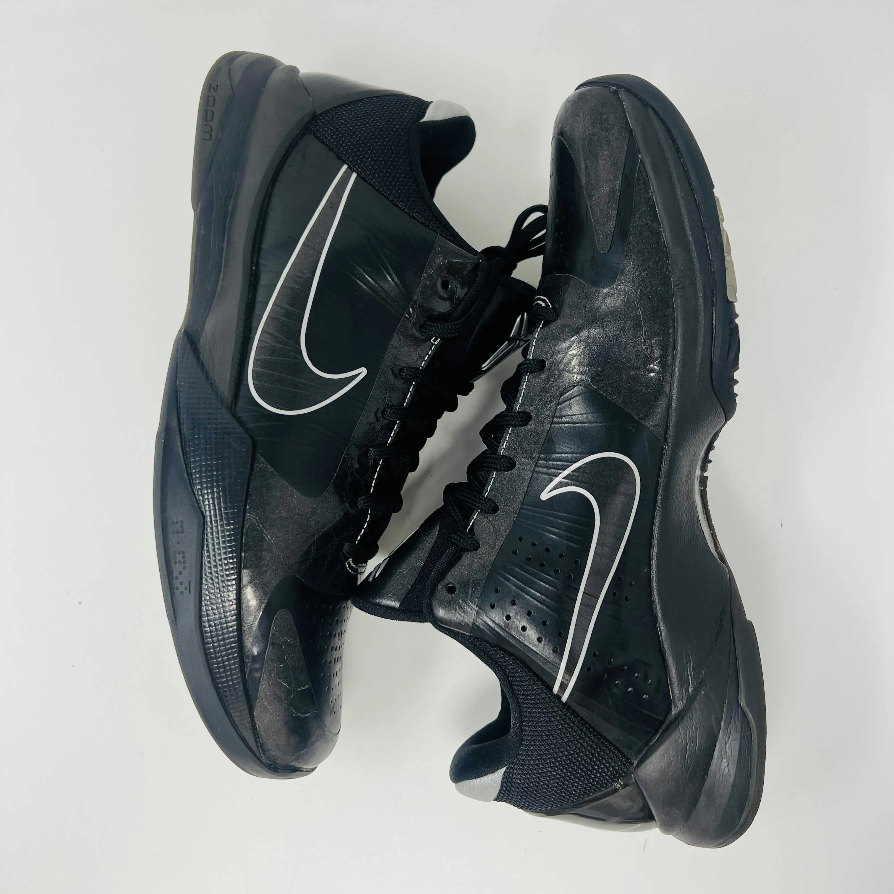 Nike Kobe 5 Blackout